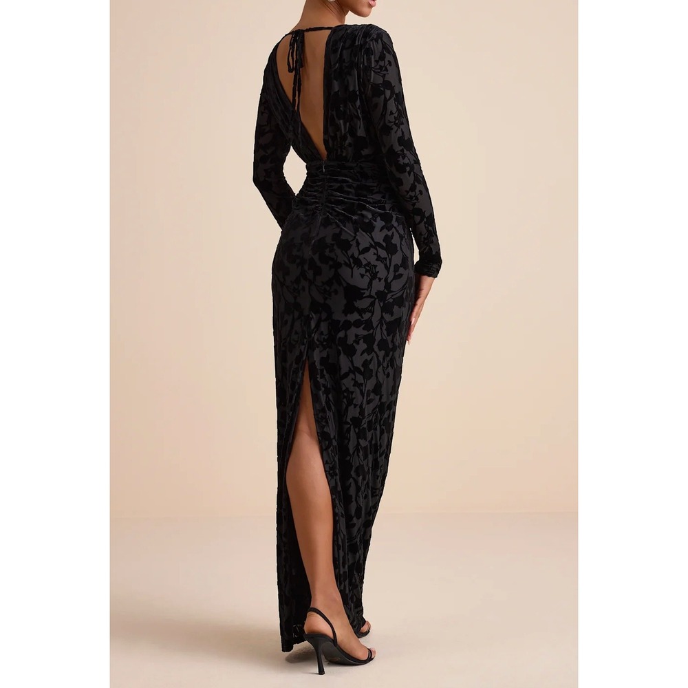 NWT Lulus Black Patricia Floral Burnout Velvet Long Sleeve Maxi Dress Bodycon M - Picture 2 of 14